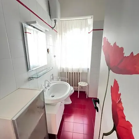 Apartment Trilo Carla In Centro A Numana