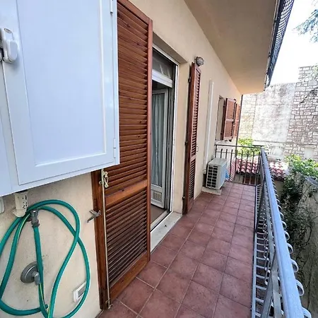Trilo Carla In Centro A